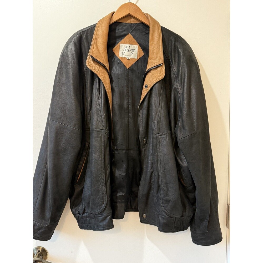 Remy Leather Bomber Jacket Black Tan Contrast Collar Made in USA Size 46 Mens